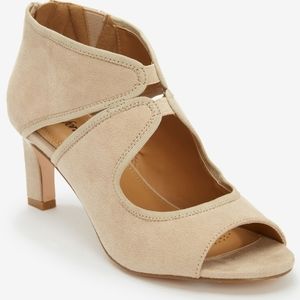 Comfortview Open toe Mila size 10 1/2 W tan